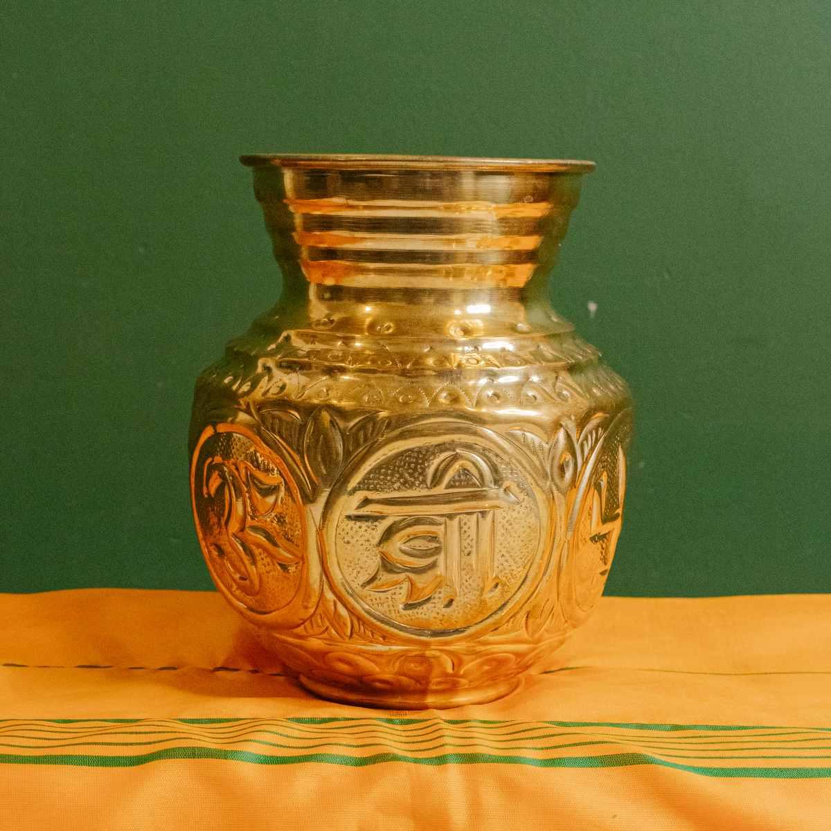 Brass Pooja Kalash-Zishta Traditional Home-Decor