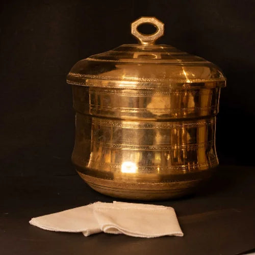 Brass Idli Cooker Idli Maker Idli Pathiram with lid on a black background-Zishta Traditional Cookware