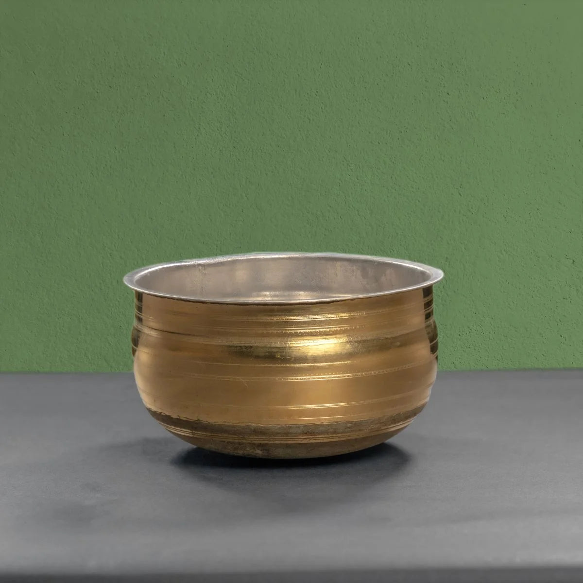 Brass Cooking Pot Vaana Side View-Zishta Traditional Cookware