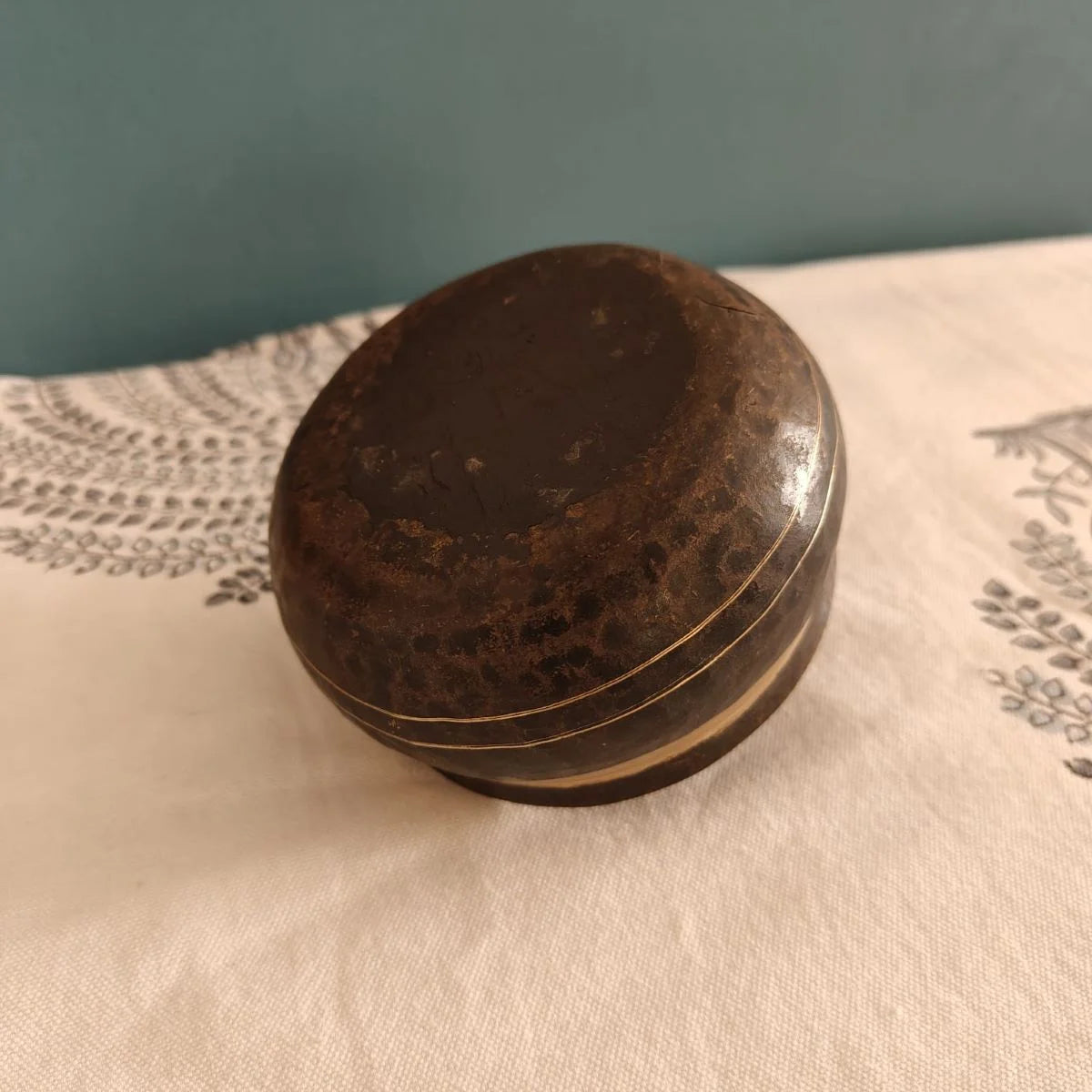 Bronze Pot Shaped Bowl with Charcoal finish bottom-Zishta Traditional Serveware