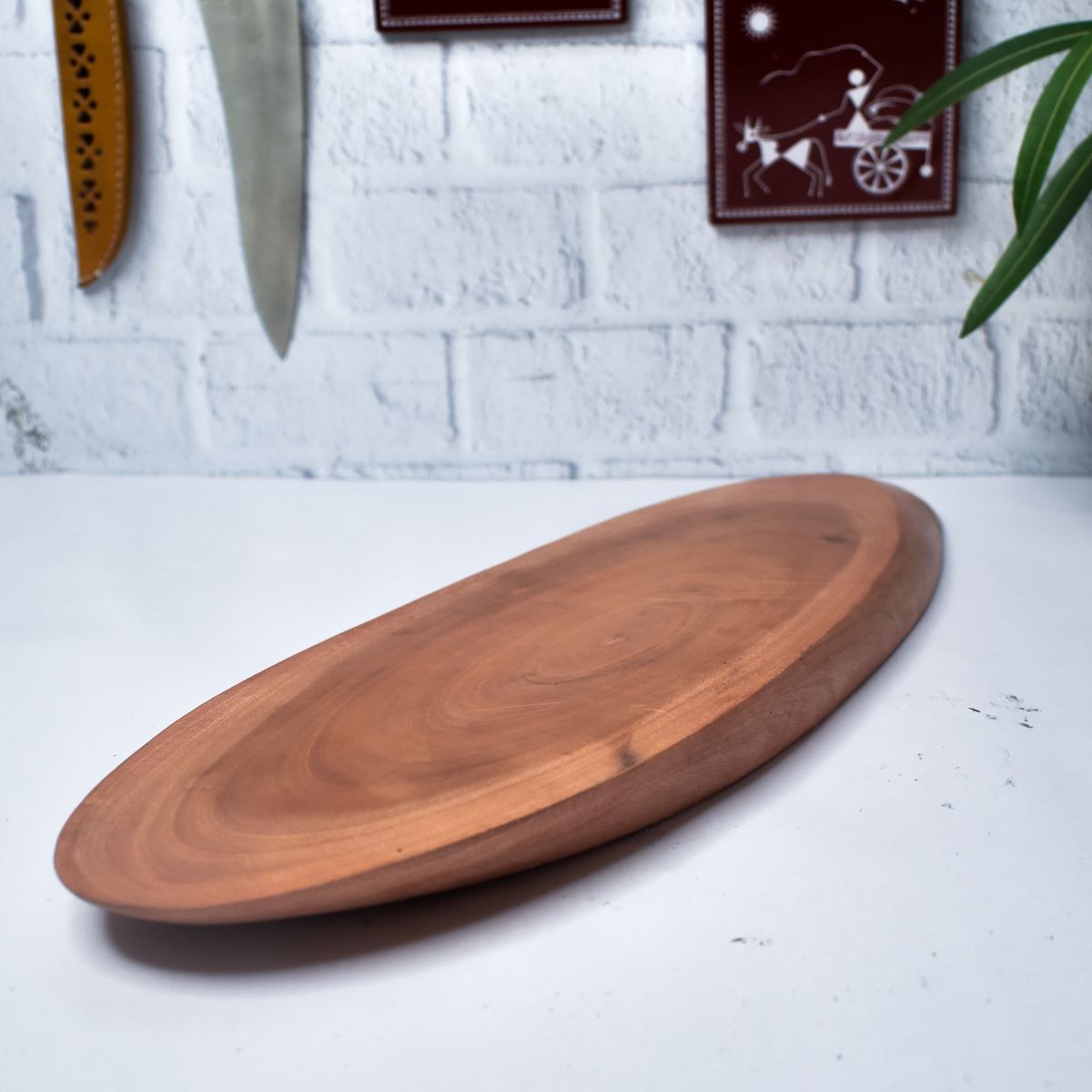 Natural Shape Neem Wood Chopping Board-1-Zishta Neemwood Accessories