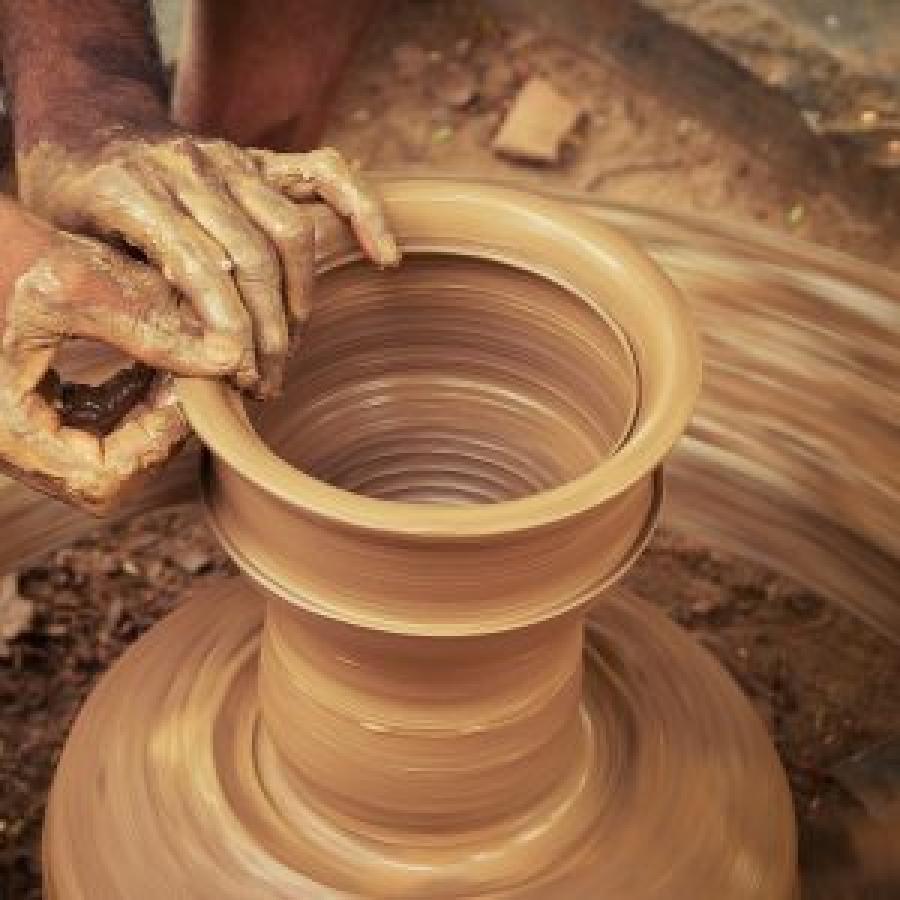 Top Tips for Buying Clayware–Zishta's Guide to Quality & Craftsmanship