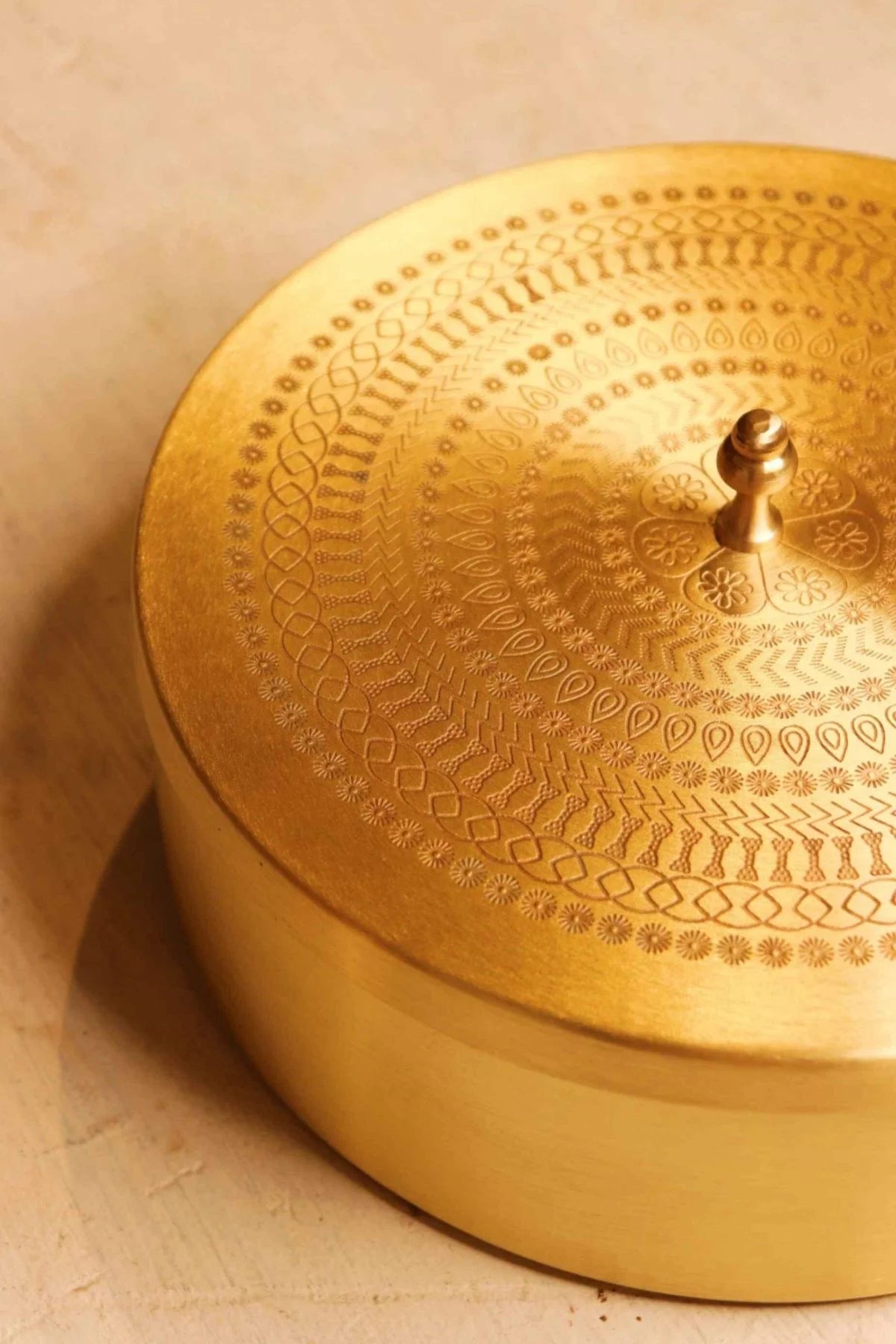 Brass Roti Chapati Box Closer View of Mandala Art Design on Lid-Zishta Food Storage Containers