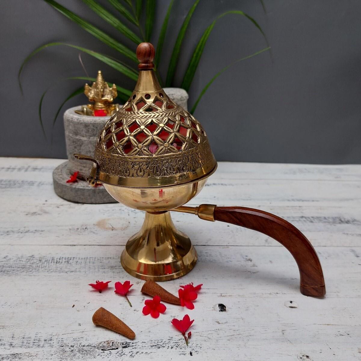 Brass Sambrani Dhoop Stand 8-Zishta Traditional Home Decor