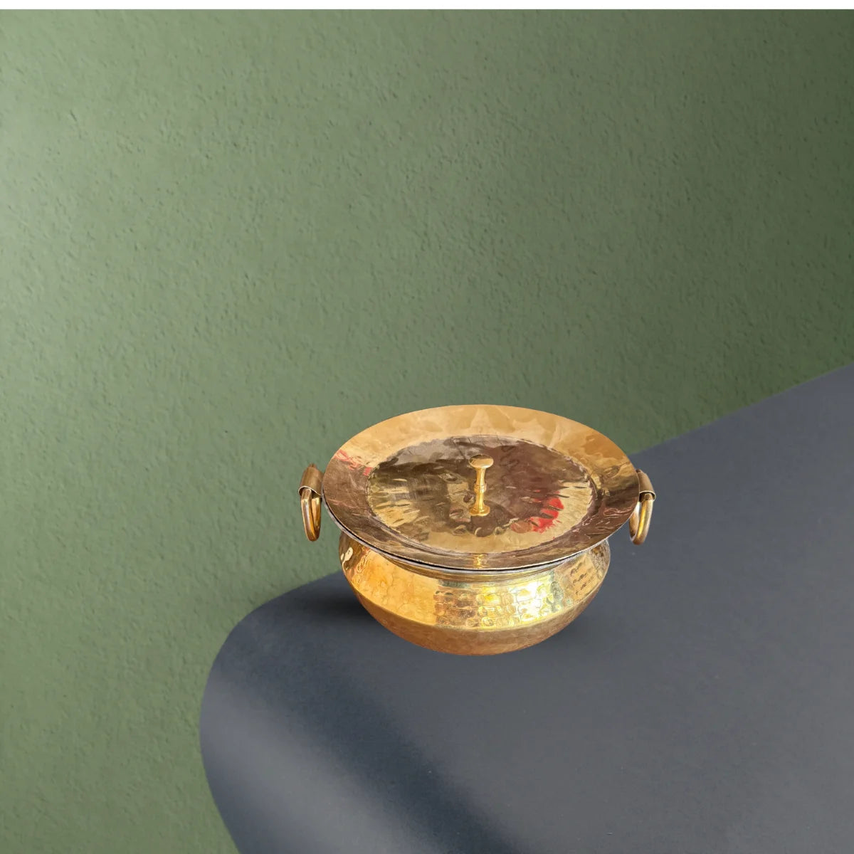 Brass Sipri with Lid Top View-Zishta Traditional Cookware