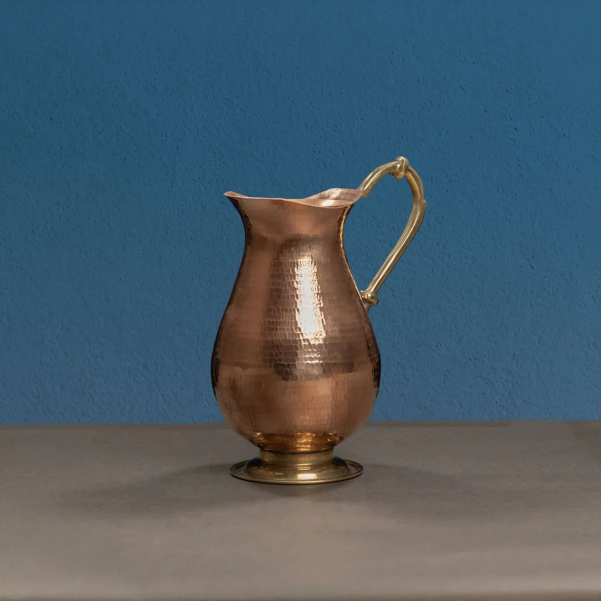 Copper Curved Water Jug Traditional Design-Zishta Traditional Serveware