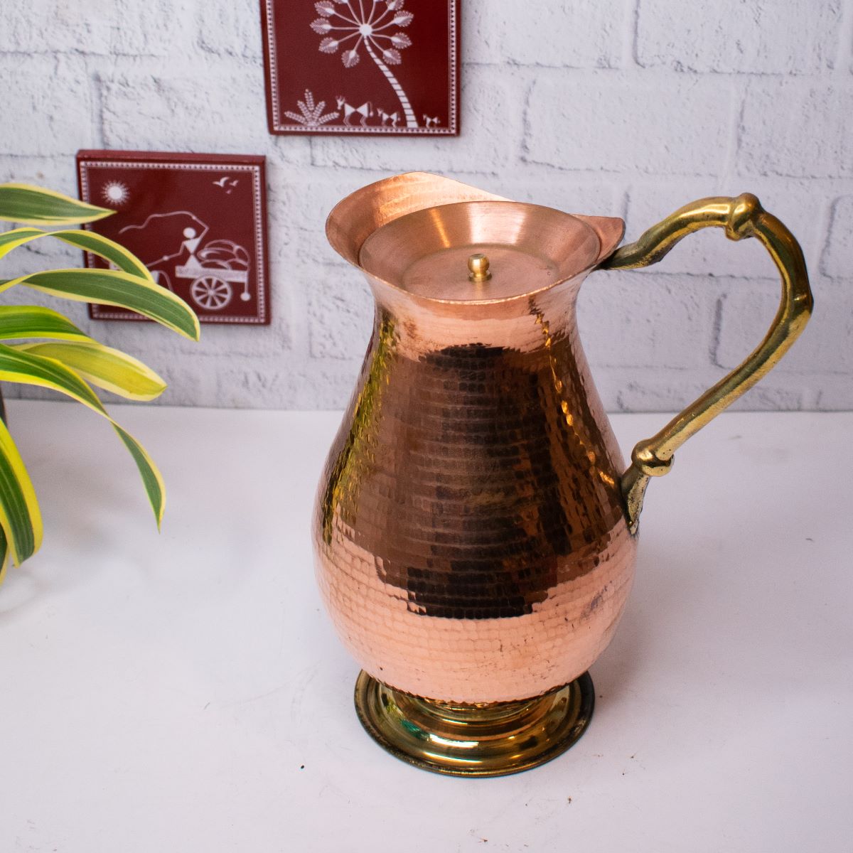 Copper Water Curved Jug-Traditional Design-1-Zishta-Serveware