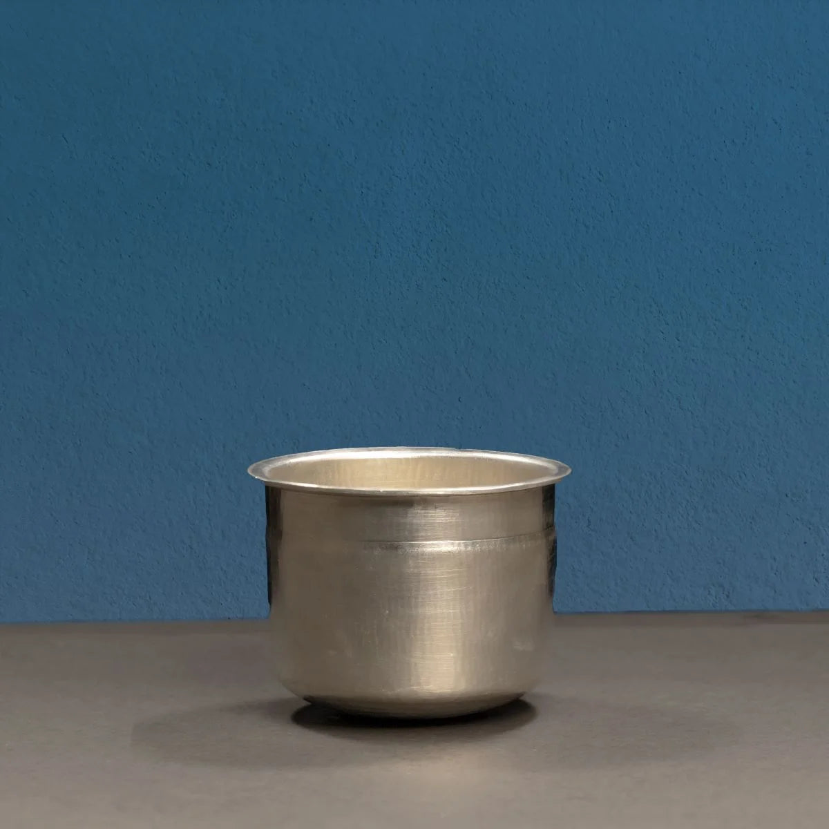 Eeya Chombu-Tin Vessel Adukku Shape Side View-Zishta Traditional Cookware