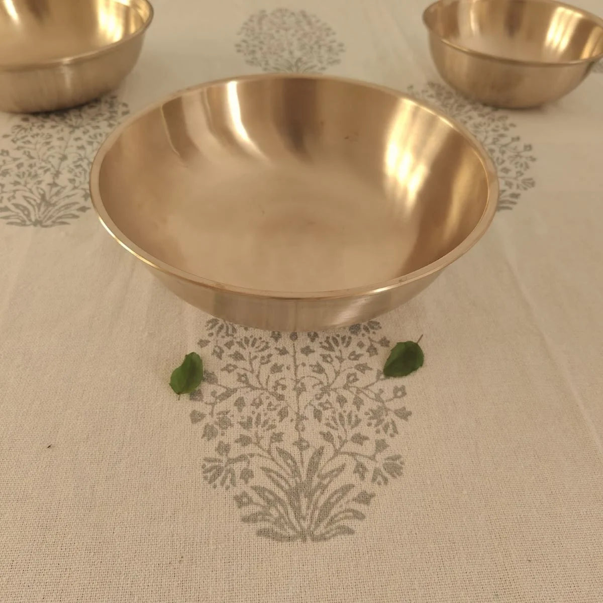 Tulsi Kansa Cookware Tasla Kadai-Zishta Traditional Bronze Cookware