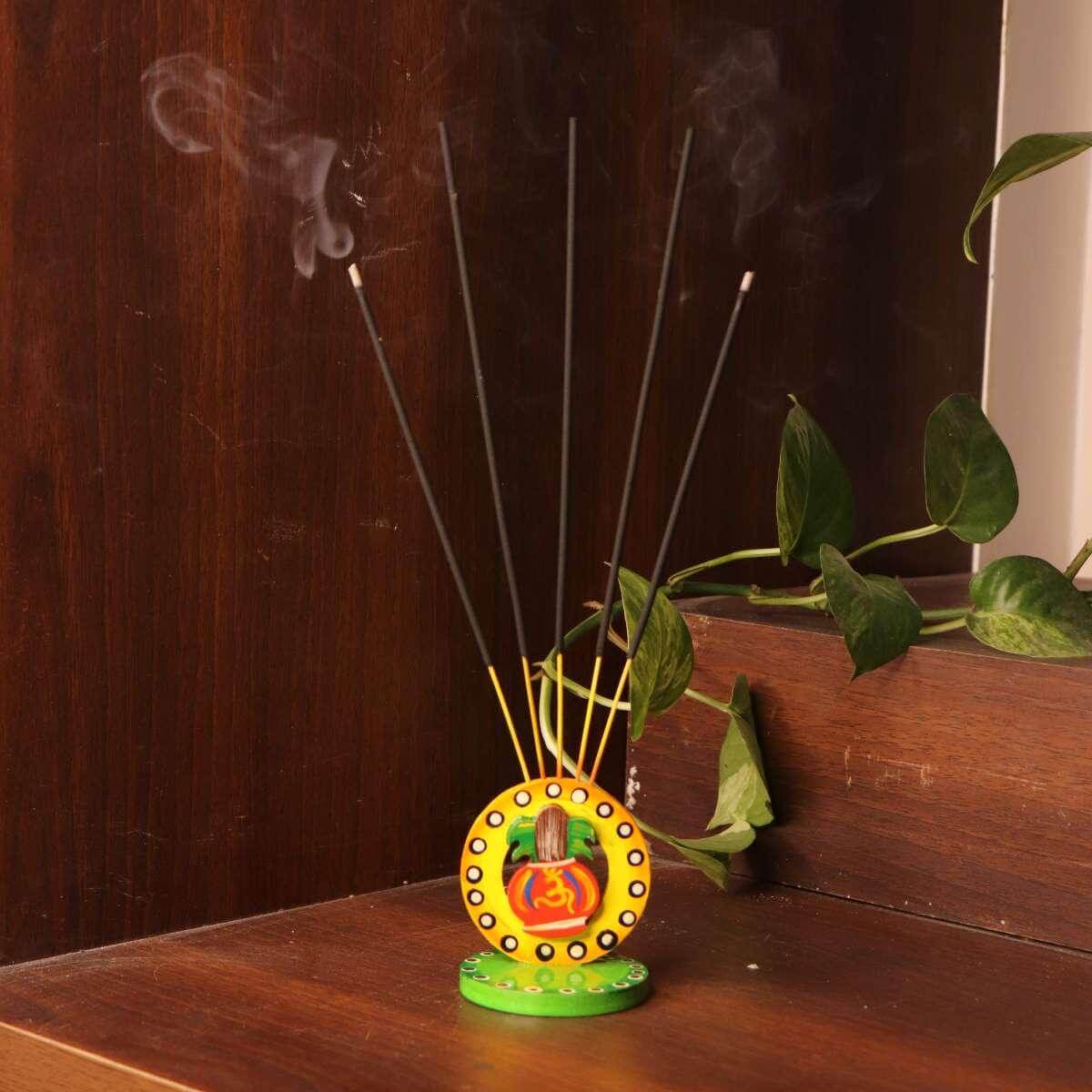 Varanasi Wooden Incense Stick Holder Round Set of 5-1-Zishta Traditional Navratri Diwali Gifts