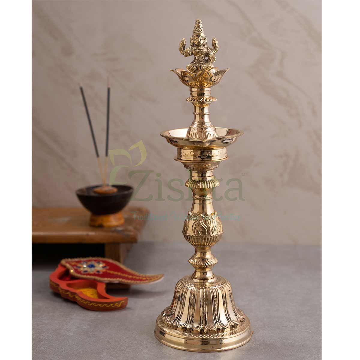 Brass Lamp Ega Vilakku Lakshmi-Zishta Traditional Cookware
