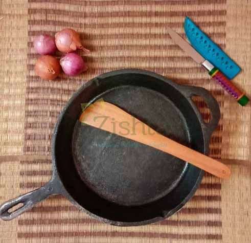 Cast Iron Skillet 2-Zishta Traditional Cookware