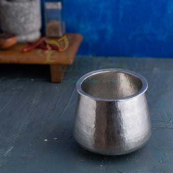 Eeya chombu (Tin vessel) - Vennathazhi Shape